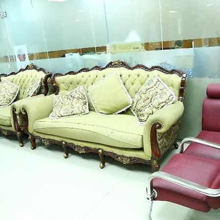Golden Square Hotel Apartments Dubai Esterno foto