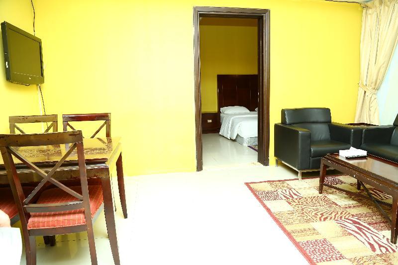 Golden Square Hotel Apartments Dubai Esterno foto